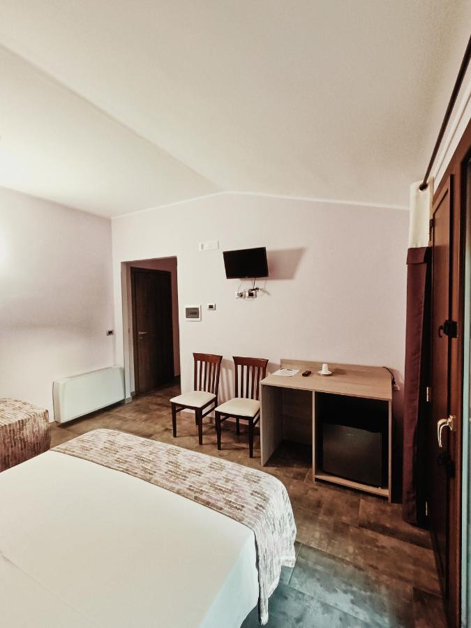 Agriturismo - B&B "La Funicolare" Francavilla Marittima ภายนอก รูปภาพ