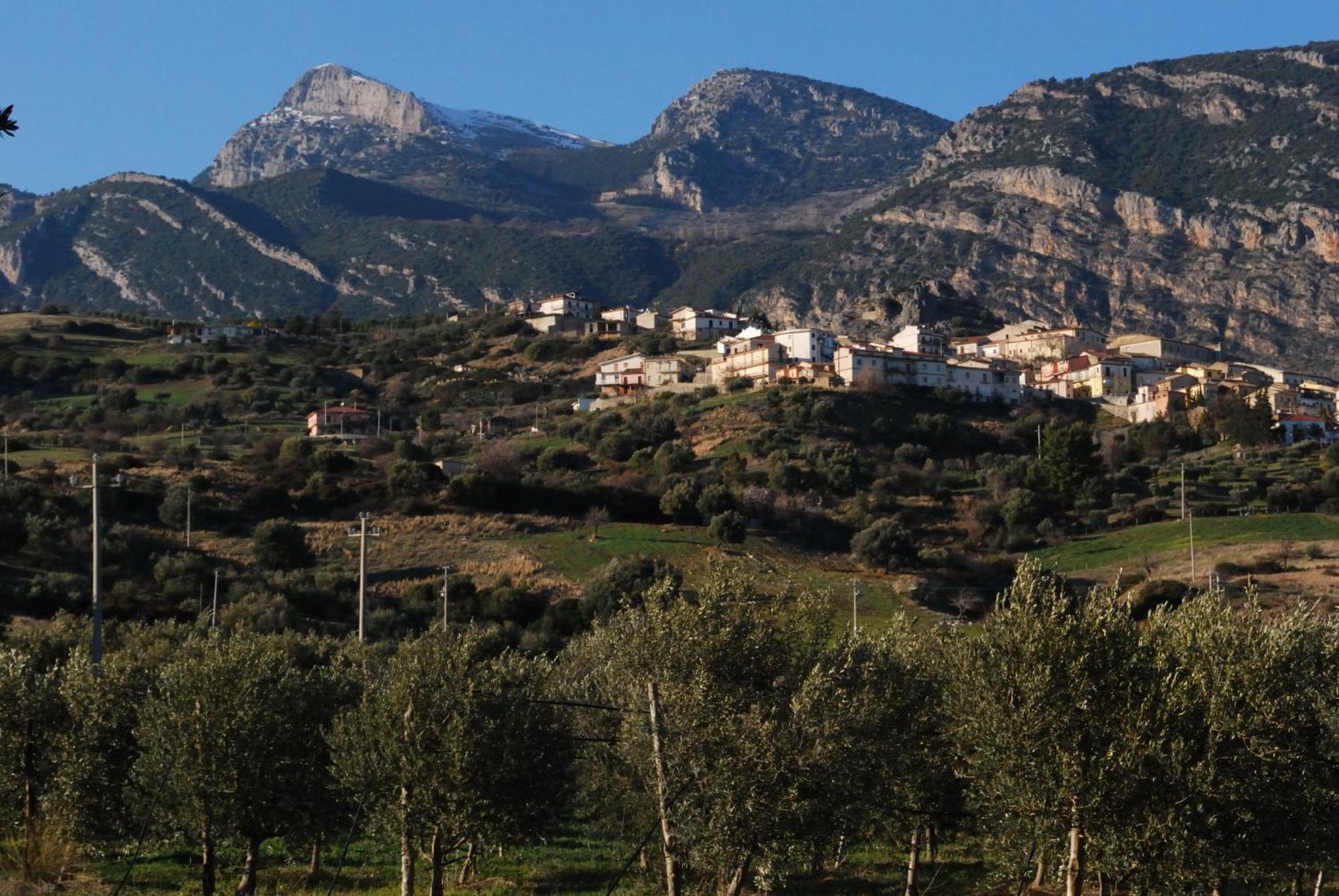 Agriturismo - B&B "La Funicolare" Francavilla Marittima ภายนอก รูปภาพ